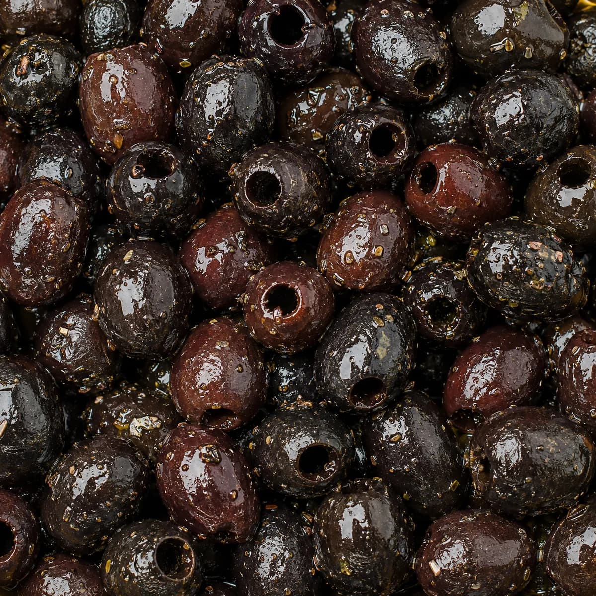 Olives noires dénoyautées façon Grèce