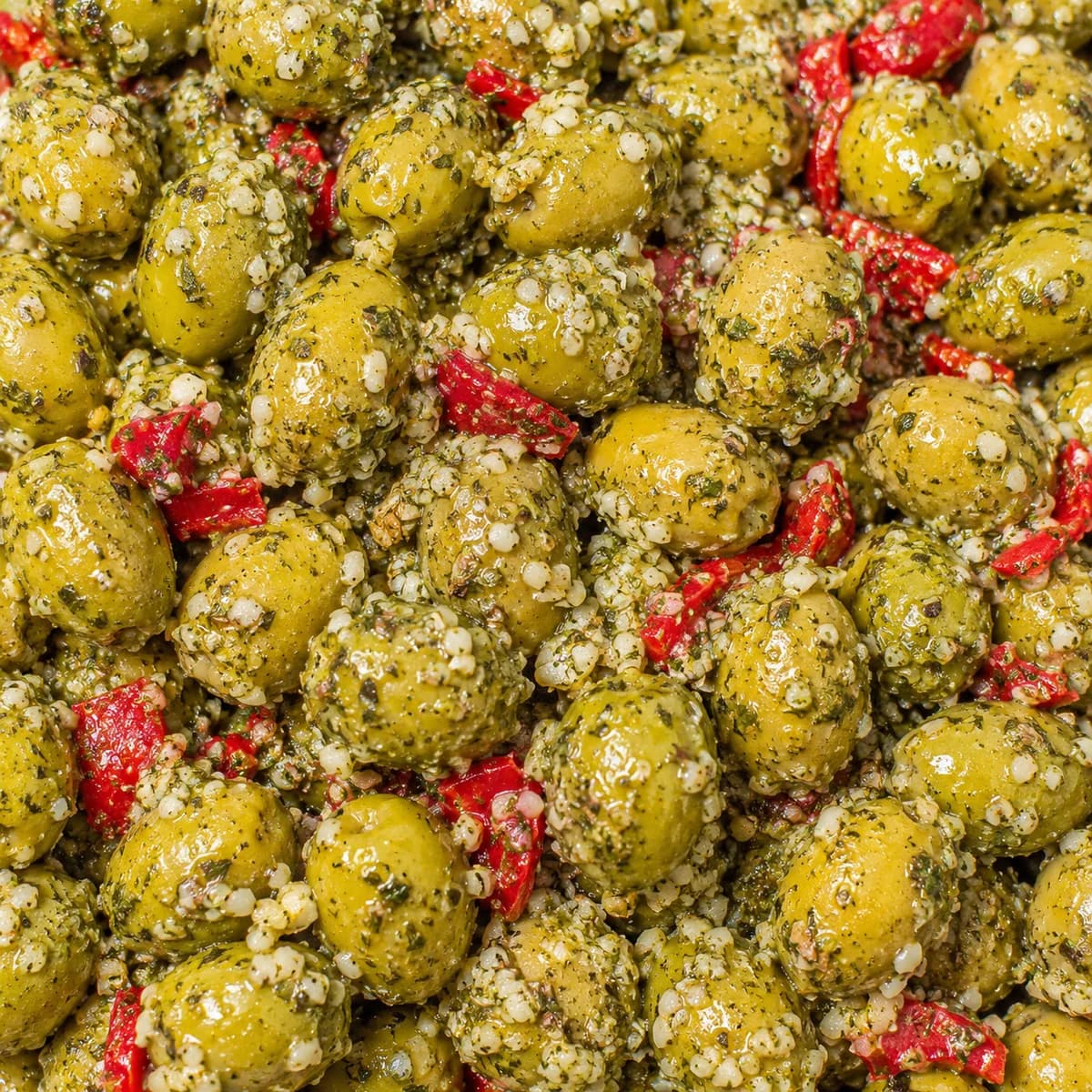 Olives vertes à l’ail